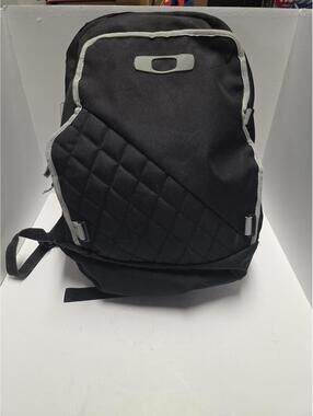 Oakley Streetman Backpack Skate Pack 2.0 laptop Bag